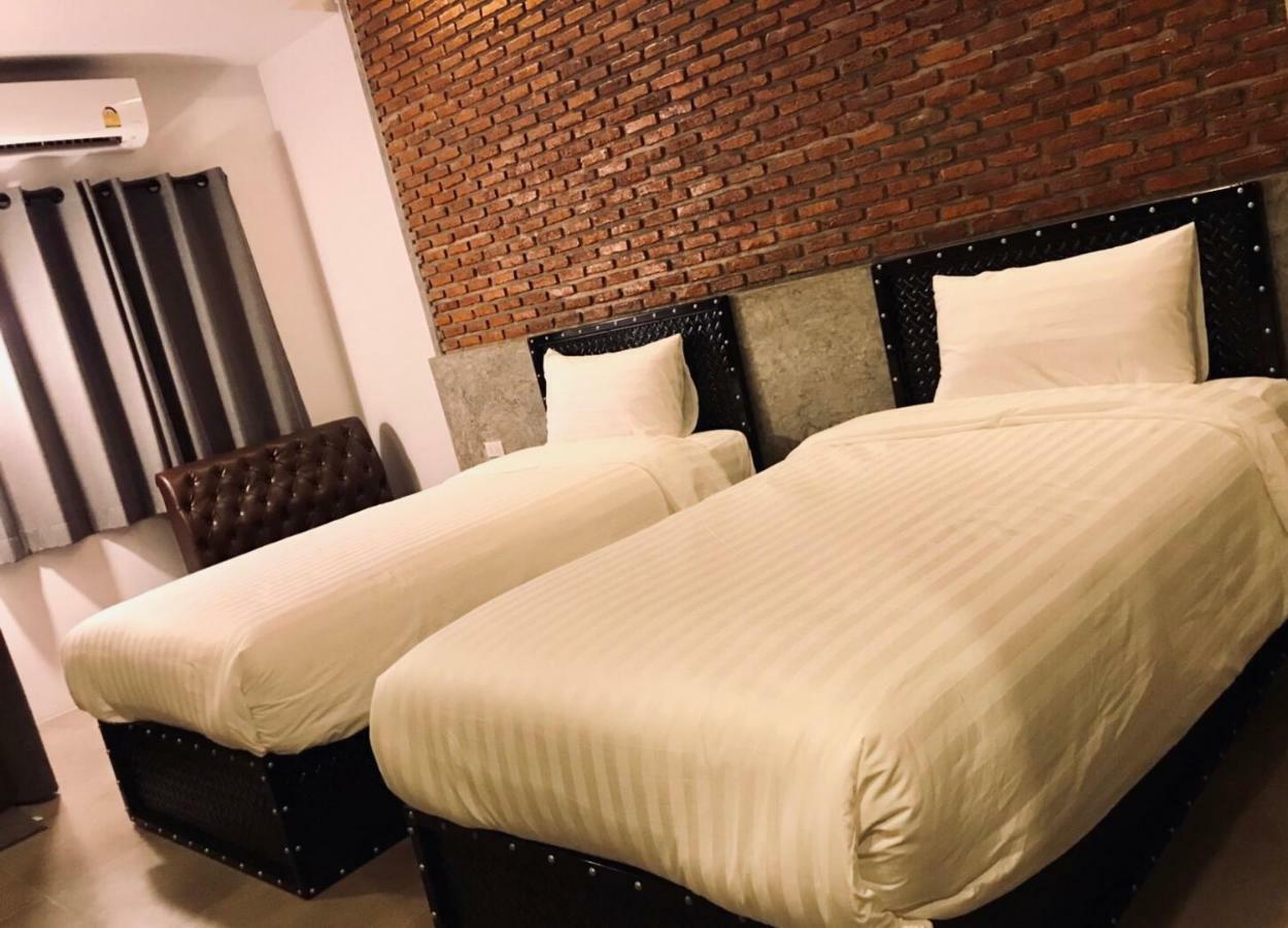 פטצ'אבורי Pimchanok Resort מראה חיצוני תמונה